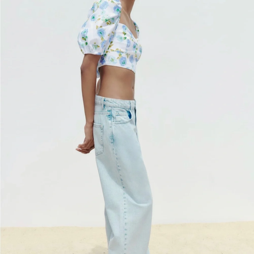 ZARA Floral Print Crop Top
